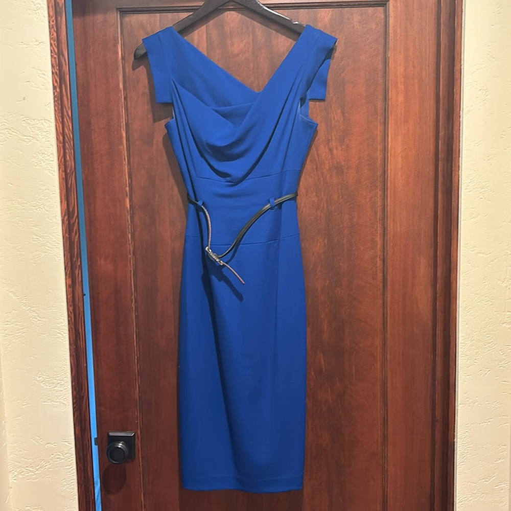 Black halo Jacquie dress size 2 in royal blue